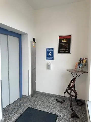 Arena Hostel Hamburg-Harburg 0*,