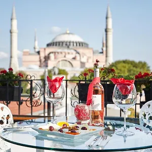 Celal Sultan Special Class Hotel Istanboel