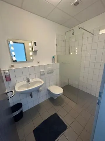 Arena Hostel & Monteurzimmer Hamburg-Harburg 0*,  Tyskland