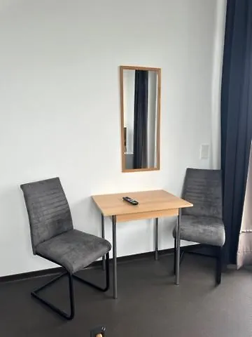 Arena Hostel & Monteurzimmer Hamburg-Harburg