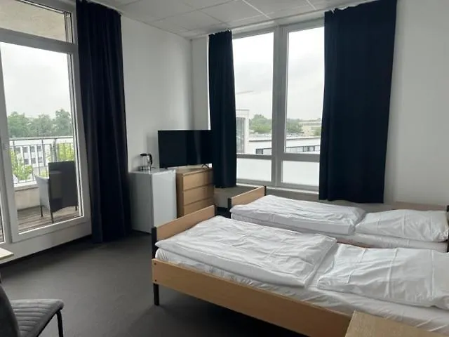 Arena Hostel & Monteurzimmer Hamburg-Harburg
