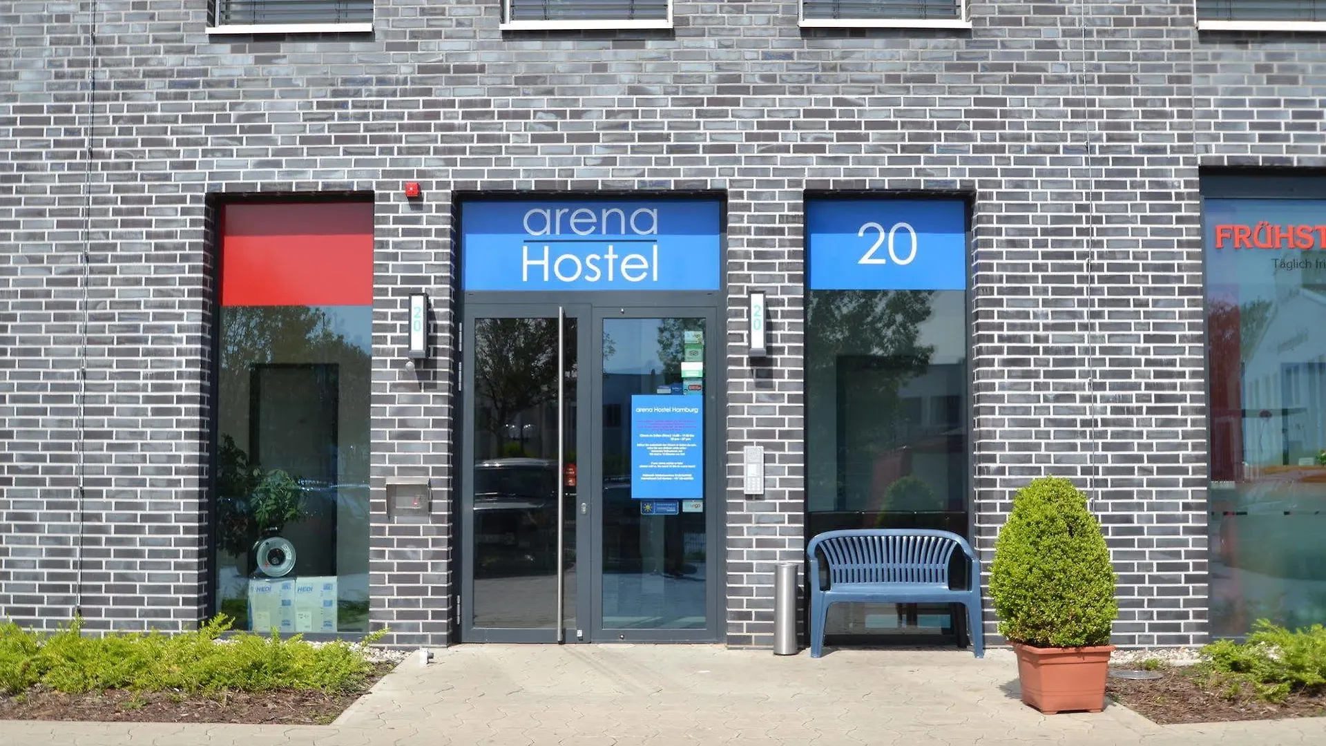 Arena Hostel & Monteurzimmer Hamburg-Harburg