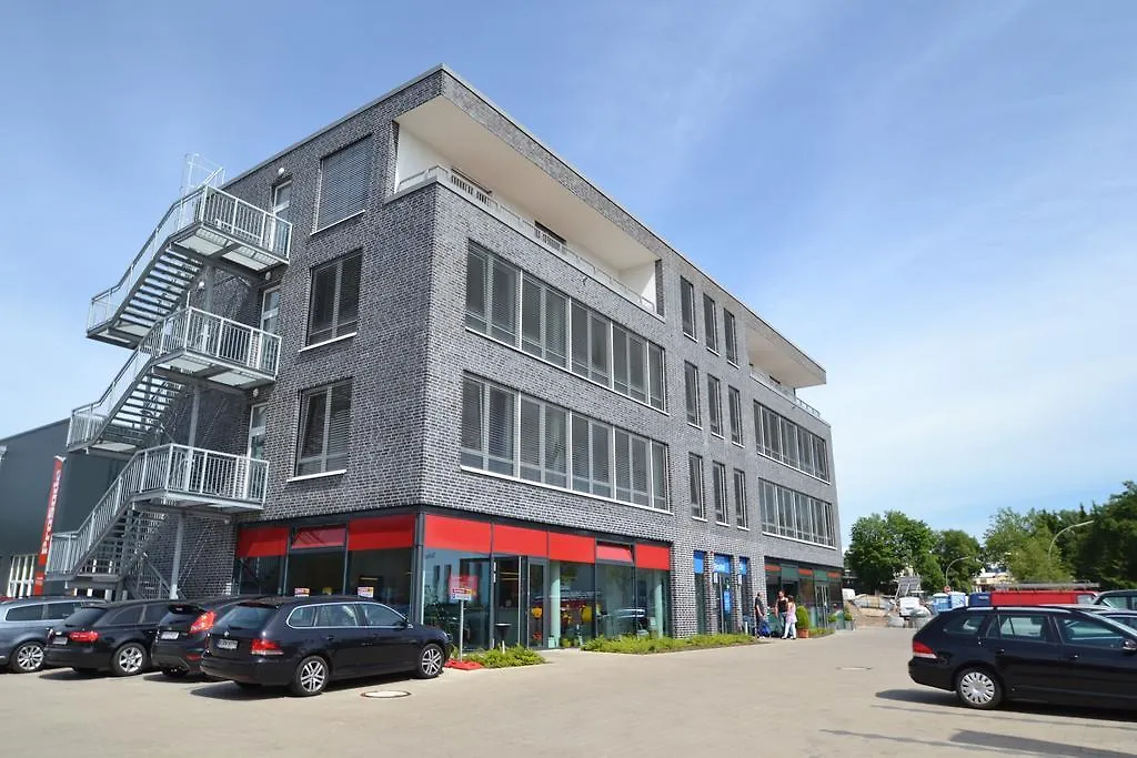 Arena Hostel & Monteurzimmer Гамбург