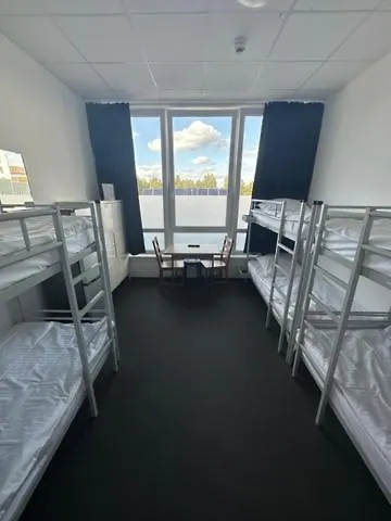 Arena Hostel & Monteurzimmer Гамбург